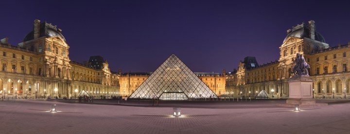 louvre_museum_wikimedia_commons